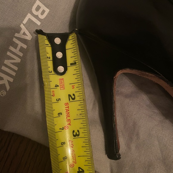 Manolo Blahnik Open Toe Booties - Picture 6 of 6